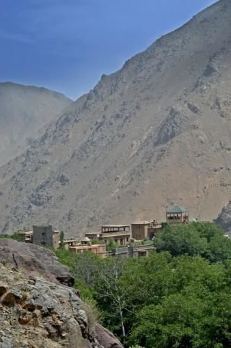 Hotel’s Surroundings